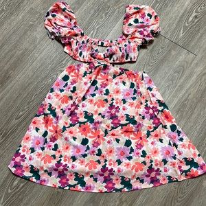 SHEIN dress brand new just didn’t fit.